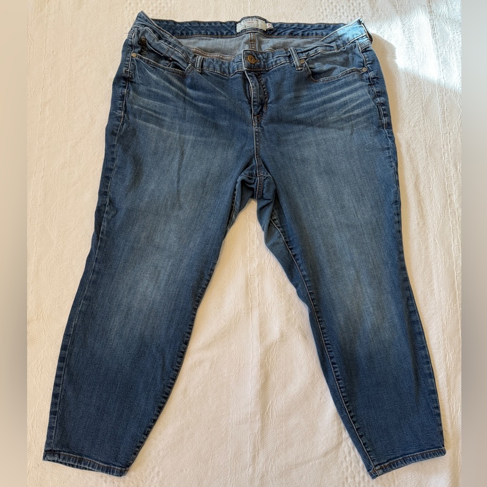 Torrid Women’s 22R Cropped Jeans